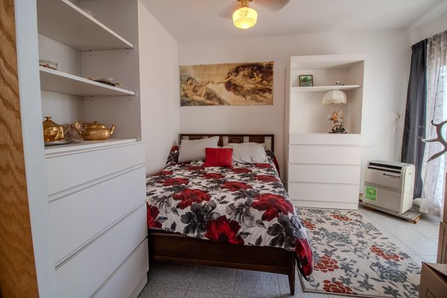 5374 S County Rd 210, Knox, IN 46534