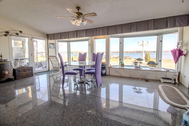 5374 S County Rd 210, Knox, IN 46534