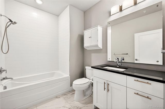 6618 E Lowry Boulevard 110, Denver, CO 80230