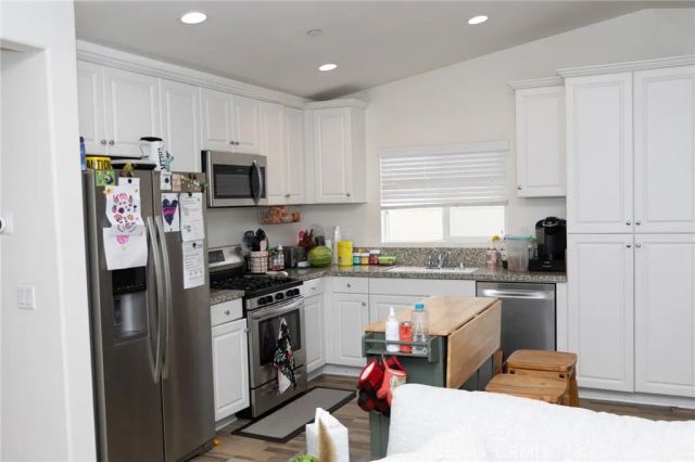 29422 Linden, Lake Elsinore, CA 92530