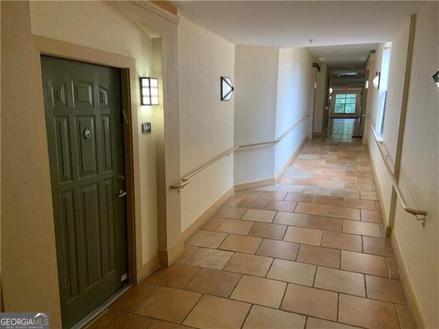 10 Perimeter Summit Boulevard NE 1404, Brookhaven, GA 30319