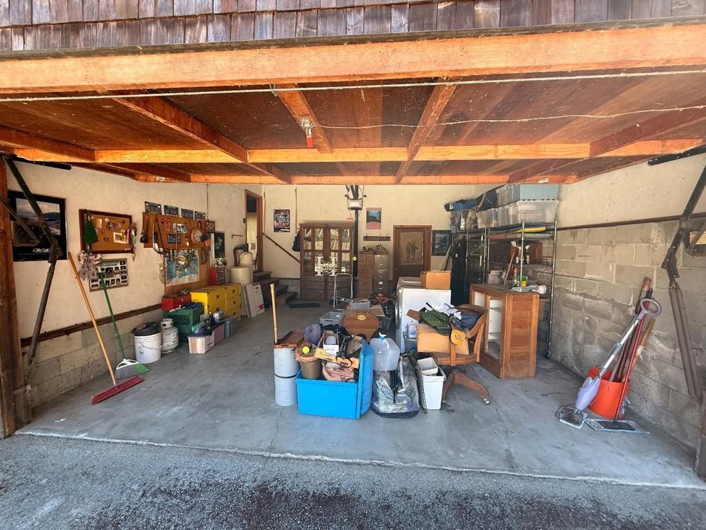 Image 20 of property listing at 419 Corral De Tierra Road, Salinas, CA 93908