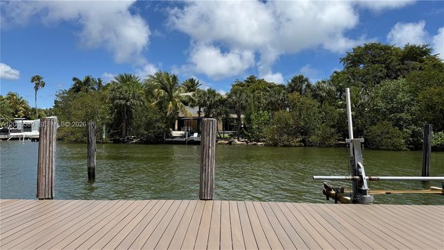 921 Belle Meade Island Drive, Miami, FL 33138