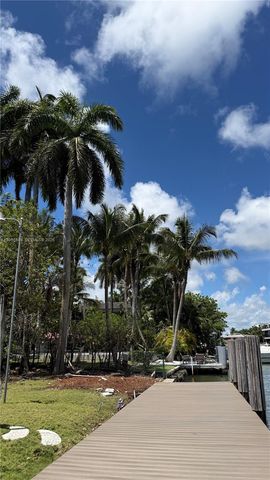 921 Belle Meade Island Drive, Miami, FL 33138