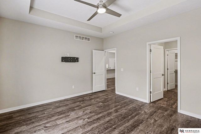 5928 S 93rd Street, Lincoln, NE 68526