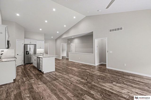 5928 S 93rd Street, Lincoln, NE 68526