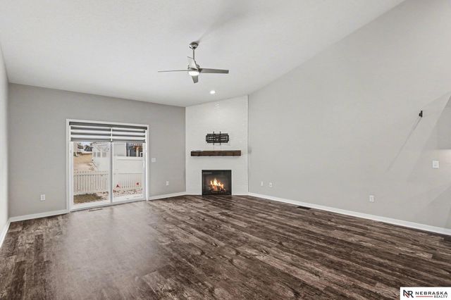 5928 S 93rd Street, Lincoln, NE 68526