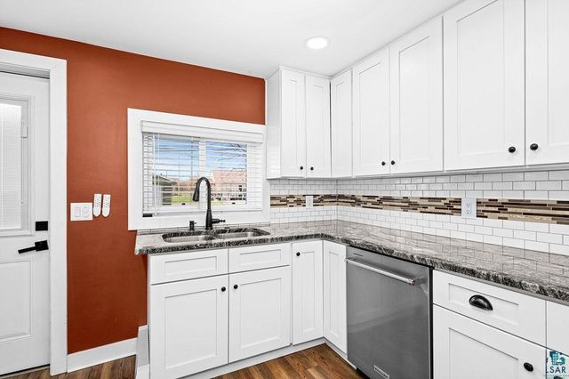4018 1st St, Superior, WI 54880