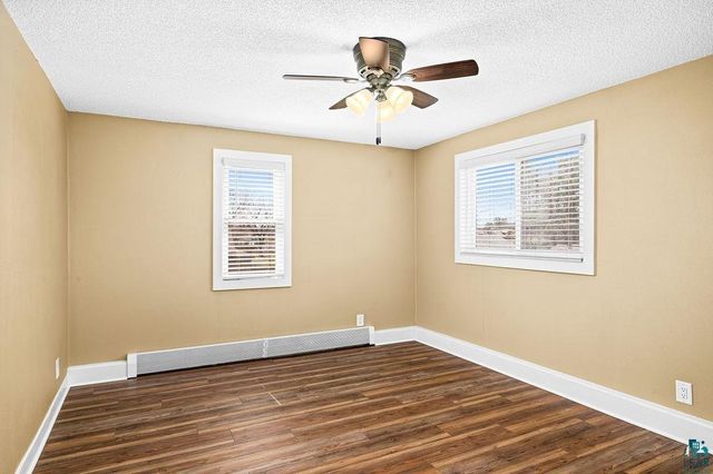 4018 1st St, Superior, WI 54880