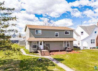 4018 1st St, Superior, WI 54880