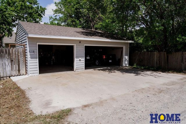4819 Greenwood Street, Lincoln, NE 68504