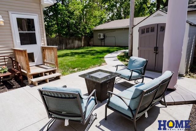 4819 Greenwood Street, Lincoln, NE 68504