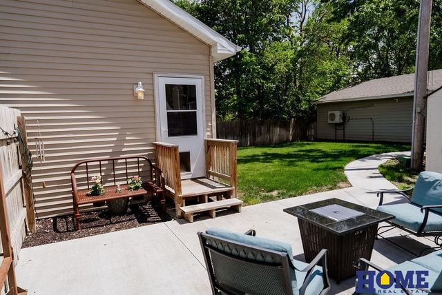4819 Greenwood Street, Lincoln, NE 68504