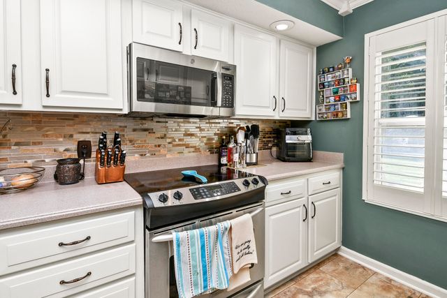443 Avondale Drive, Branson, MO 65616