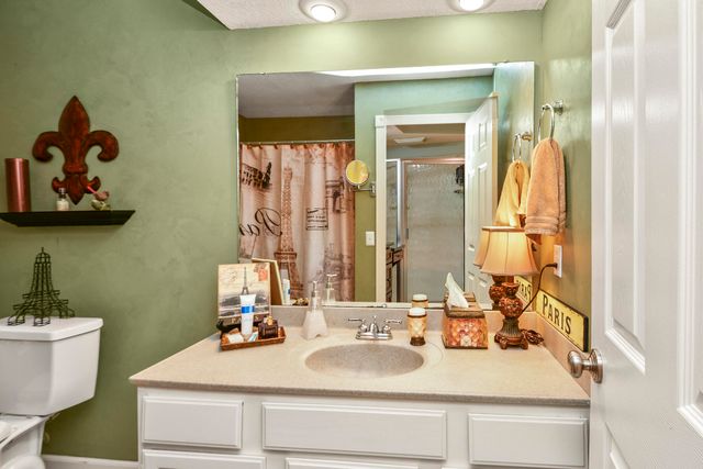 443 Avondale Drive, Branson, MO 65616
