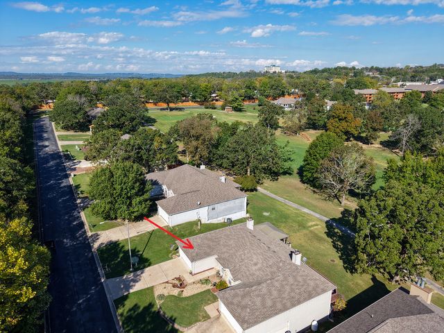 443 Avondale Drive, Branson, MO 65616