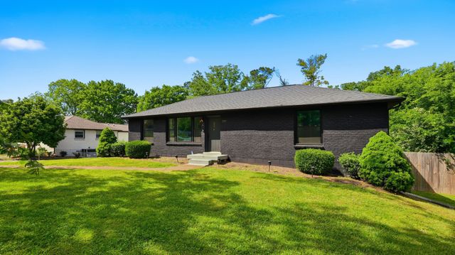 2101 Porter Rd, Nashville, TN 37206