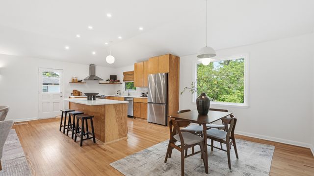 2101 Porter Rd, Nashville, TN 37206