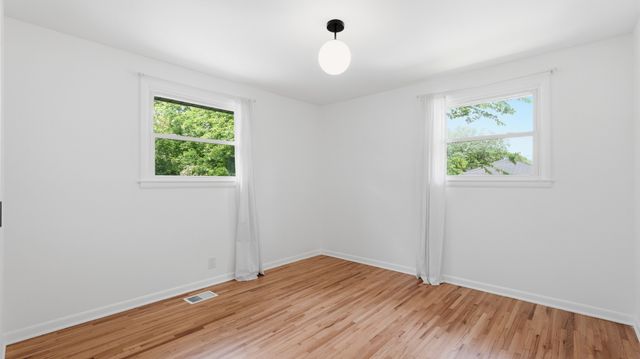 2101 Porter Rd, Nashville, TN 37206
