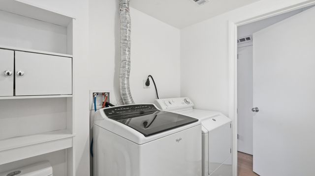 2101 Porter Rd, Nashville, TN 37206