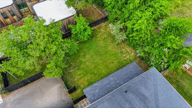 2101 Porter Rd, Nashville, TN 37206