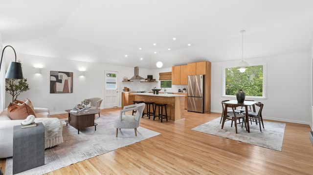 2101 Porter Rd, Nashville, TN 37206