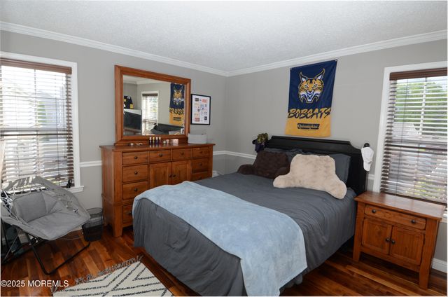 18 Gettysburg Drive, Howell, NJ 07731