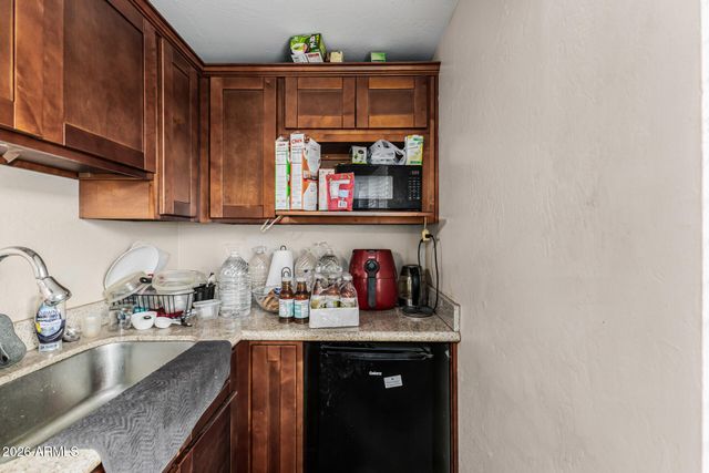 1343 W 6TH Avenue, Mesa, AZ 85202