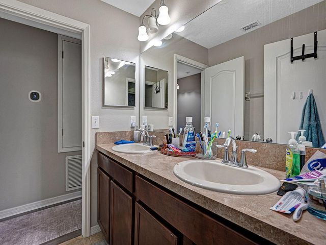 12302 HOLMWOOD GREENS PLACE, Riverview, FL 33579