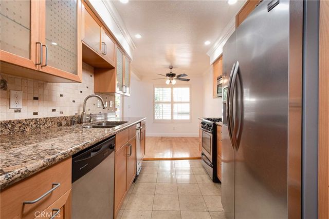 4536 Colbath Avenue 102, Sherman Oaks, CA 91423