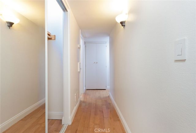 4536 Colbath Avenue 102, Sherman Oaks, CA 91423