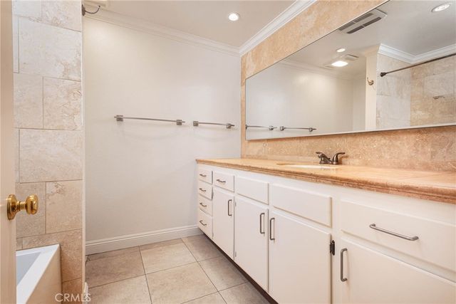 4536 Colbath Avenue 102, Sherman Oaks, CA 91423