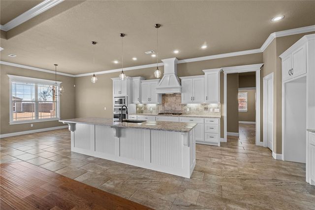 273 Forza Lane, Tontitown, AR 72762