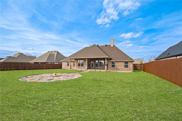 273 Forza Lane, Tontitown, AR 72762