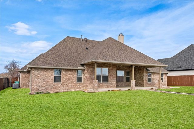 273 Forza Lane, Tontitown, AR 72762