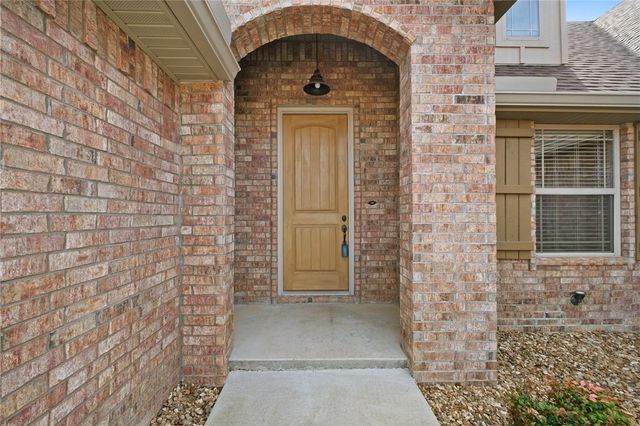 273 Forza Lane, Tontitown, AR 72762