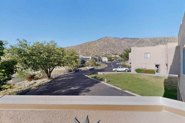 2900 Vista Del Rey NE 35D, Albuquerque, NM 87112