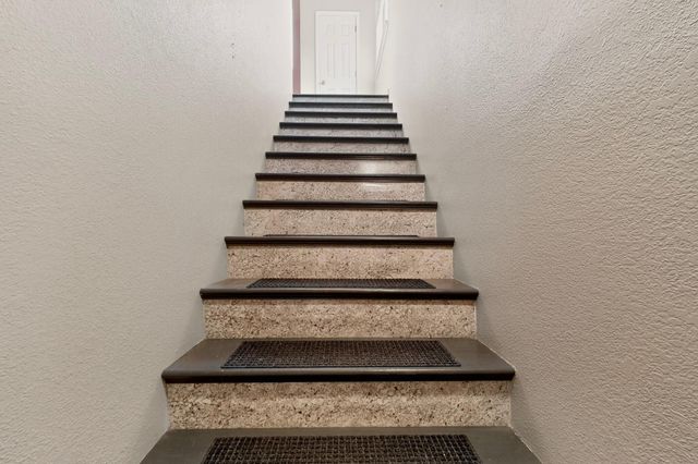 2900 Vista Del Rey NE 35D, Albuquerque, NM 87112