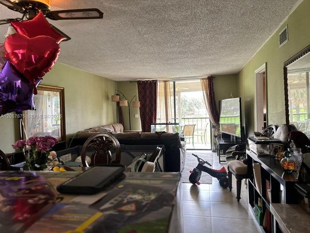 2450 Deer Creek Country Club Blvd 203-b 203-B, Deerfield Beach, FL 33442