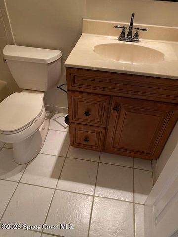 9045 S York Lane S 15e, West Melbourne, FL 32904