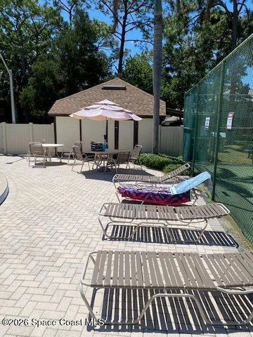9045 S York Lane S 15e, West Melbourne, FL 32904