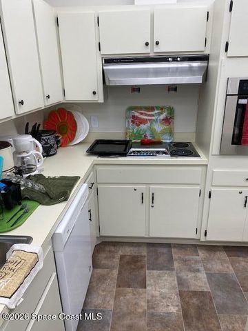 9045 S York Lane S 15e, West Melbourne, FL 32904