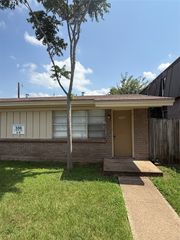 306 E Mitchell Street 306A, Arlington, TX 76010