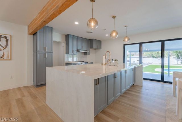 2106 West Oakey Boulevard, Las Vegas, NV 89102