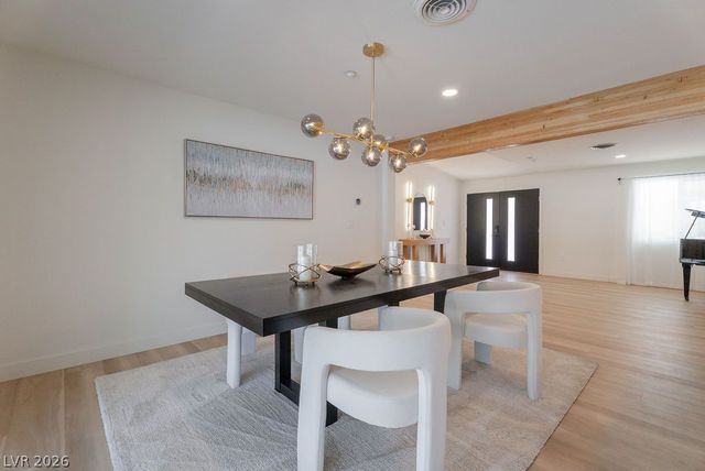 2106 West Oakey Boulevard, Las Vegas, NV 89102