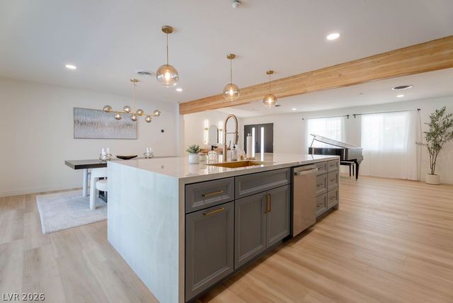 2106 West Oakey Boulevard, Las Vegas, NV 89102