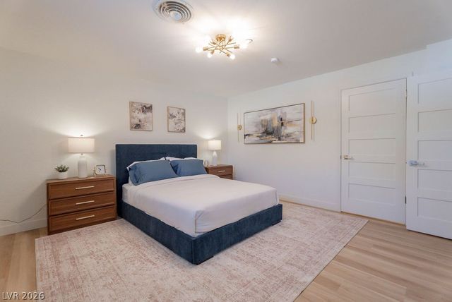 2106 West Oakey Boulevard, Las Vegas, NV 89102