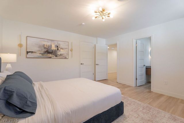 2106 West Oakey Boulevard, Las Vegas, NV 89102