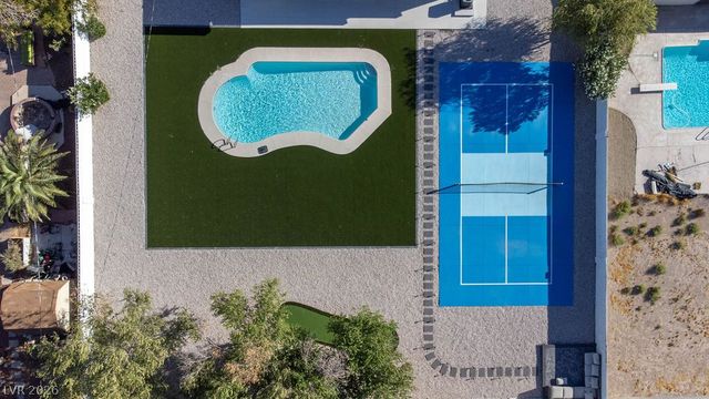 2106 West Oakey Boulevard, Las Vegas, NV 89102