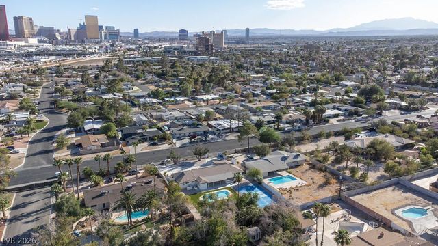 2106 West Oakey Boulevard, Las Vegas, NV 89102